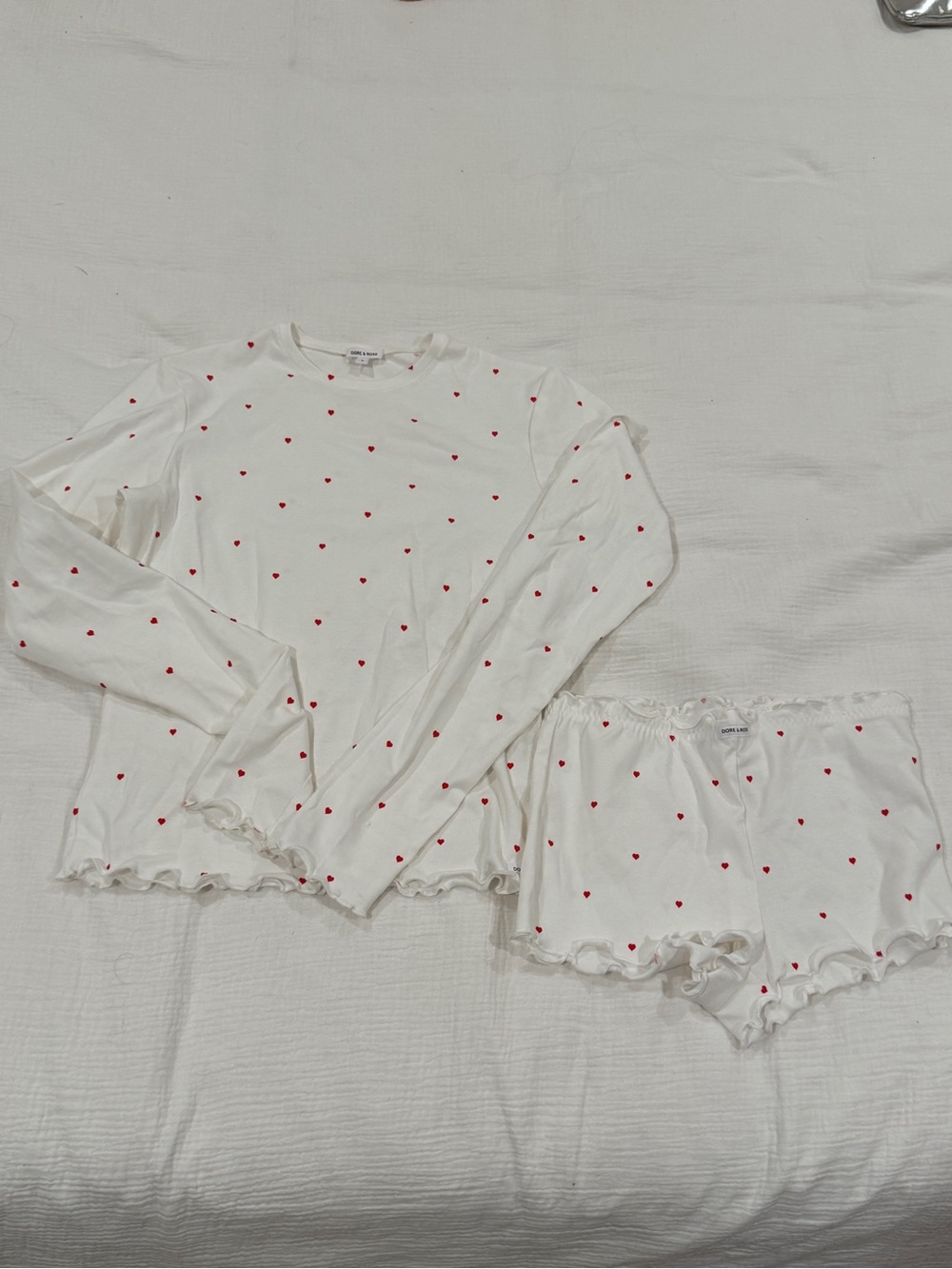 DORE & ROSE White Pajama Set with Red Heart Print